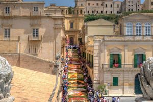 May: Early summer and bathing fun