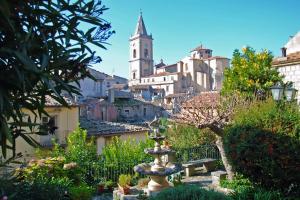 Novara di Sicilia ☀ Destination in Sicily Novara di Sicilia ☀ Destination in Sicily