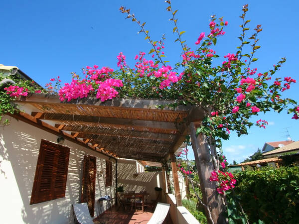 Colorful terrace of the vacation home Villa Mareli